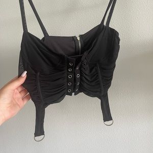 Black button detail crop top size L